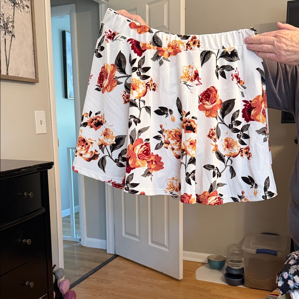 SHEIN Floral Skort - White and Orange